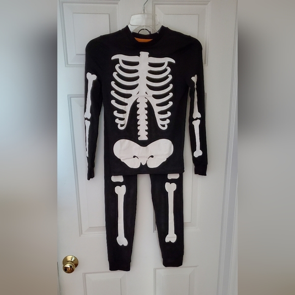 Way To Celebrate Other - NWT Glow In The Dark PJ'S Size 12